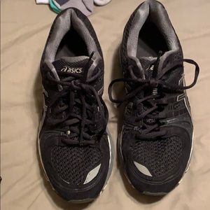 ASICS gel kayano 18. Black size 9.5